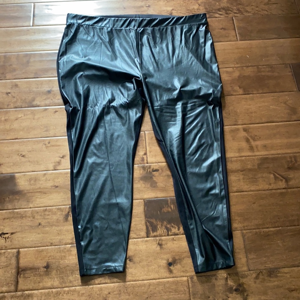 Mixed media leggings
